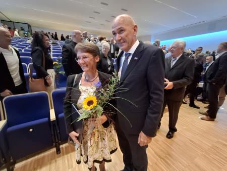 Priznanje Mija Aleš 